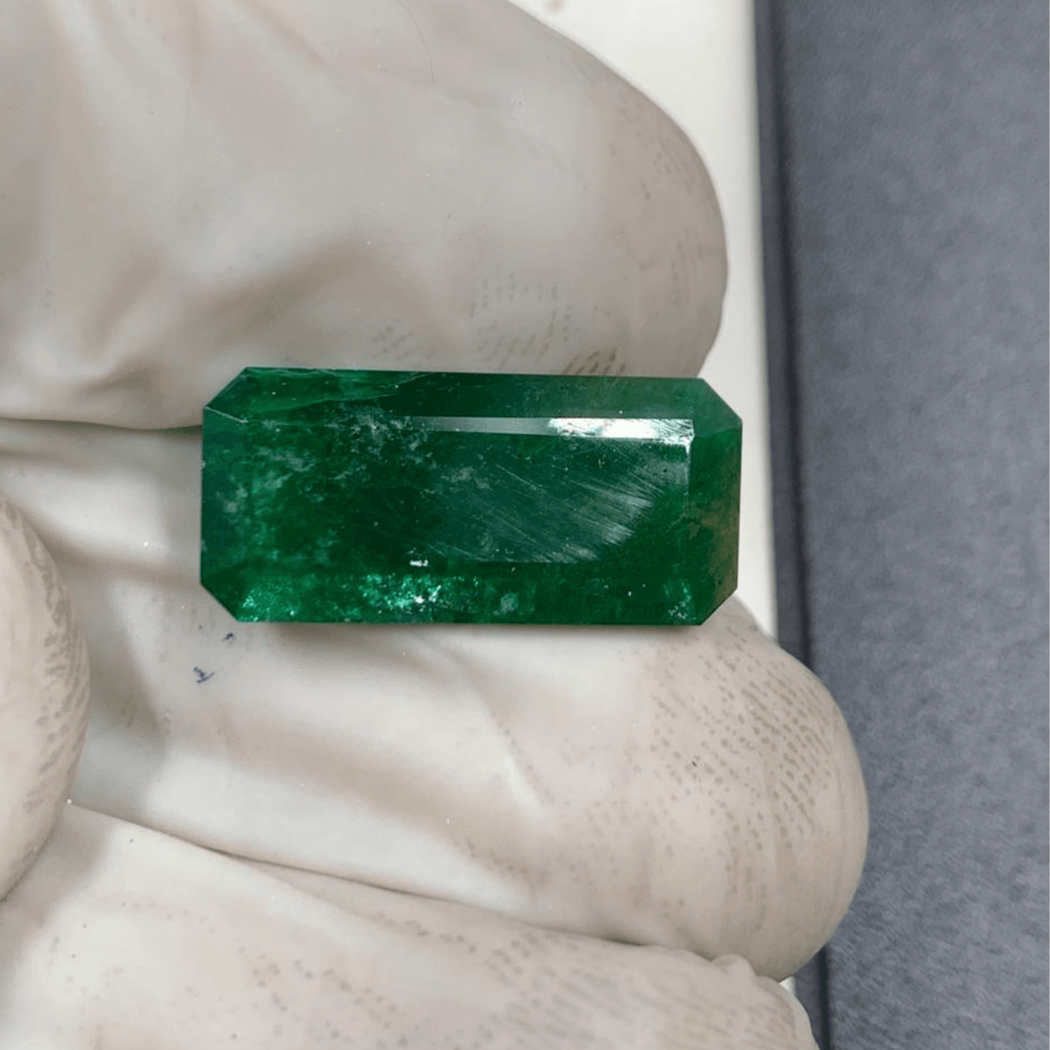 Exquisite 7-Carat Emerald | Untreated Swat Gemstone