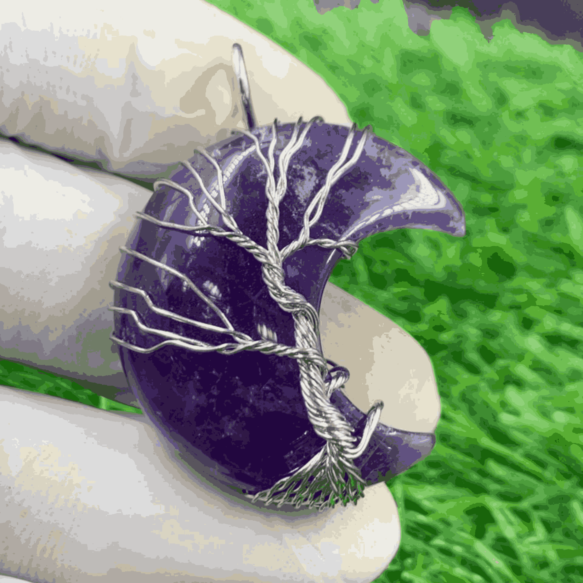 Natural Amethyst Pendant | Elegant Purple Crystal Jewelry